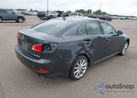 2009 Lexus Is 250 z USA, uszkodzony, nr VIN JTHCK262595033649